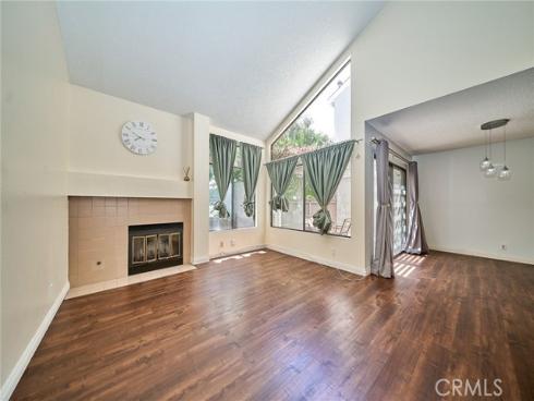 380 Deerfield , Irvine, CA