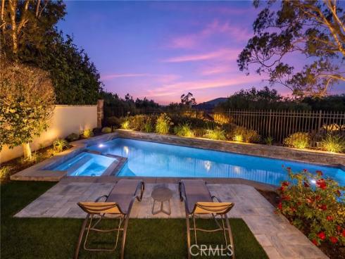 5 Chester , Irvine, CA