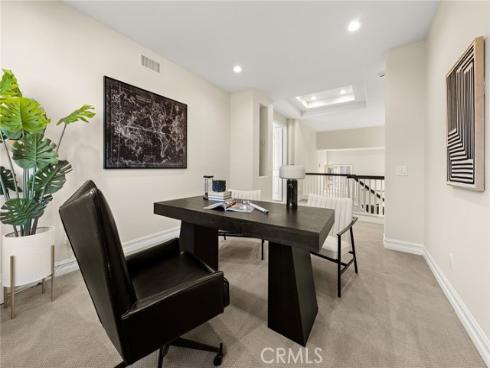5 Chester , Irvine, CA