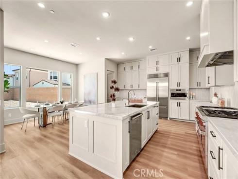 204 Alora , Irvine, CA
