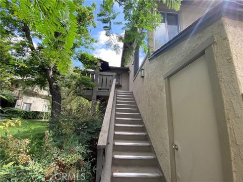136 Echo Run , Irvine, CA