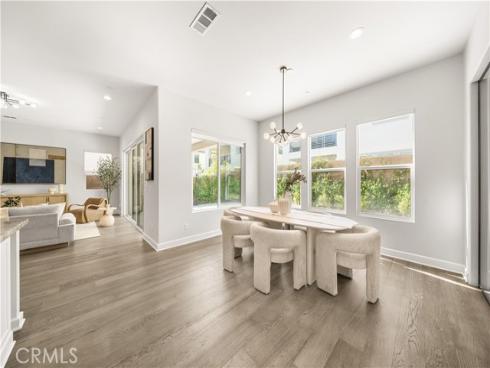 133 Chant , Irvine, CA