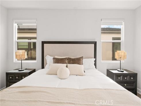 133 Chant , Irvine, CA