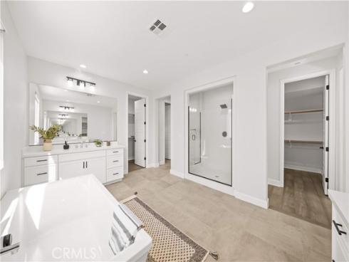 133 Chant , Irvine, CA