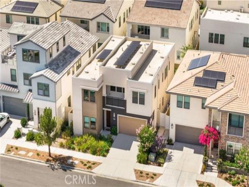 133 Chant , Irvine, CA