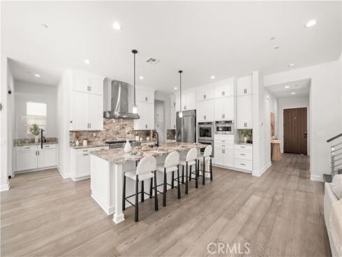 133 Chant , Irvine, CA