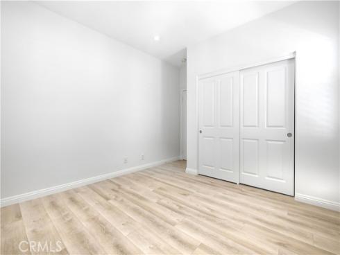 210 Mantle , Irvine, CA