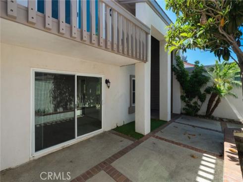 11  Redwood Tree  , Irvine, CA