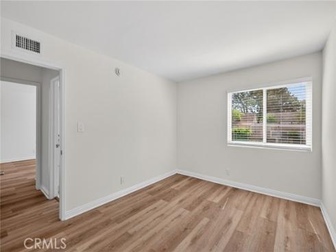 11  Redwood Tree  , Irvine, CA