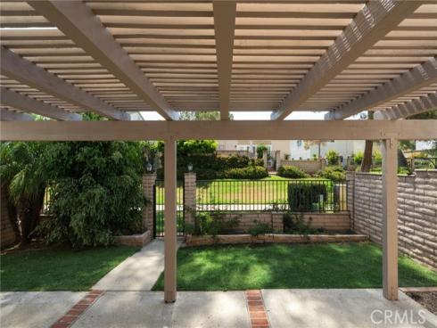 11  Redwood Tree  , Irvine, CA
