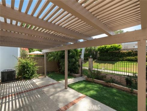 11  Redwood Tree  , Irvine, CA