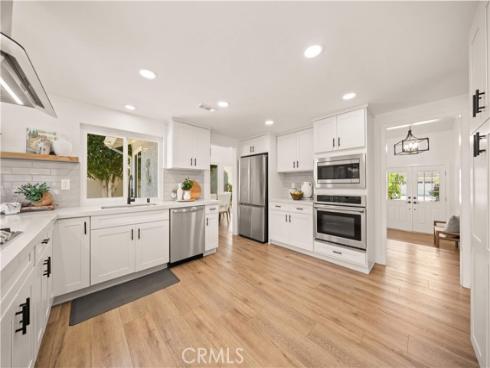 17 Blazing Star , Irvine, CA