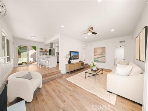 17 Blazing Star , Irvine, CA