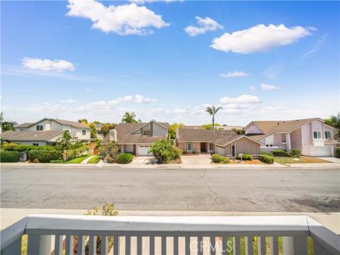 17 Blazing Star , Irvine, CA