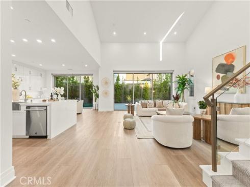 234 Coal Mine , Irvine, CA
