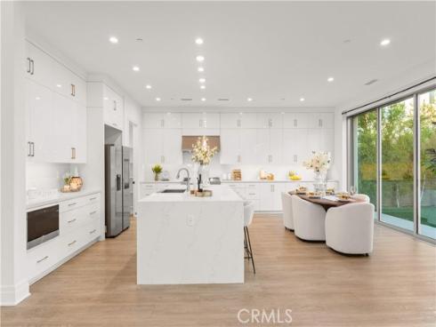 234 Coal Mine , Irvine, CA