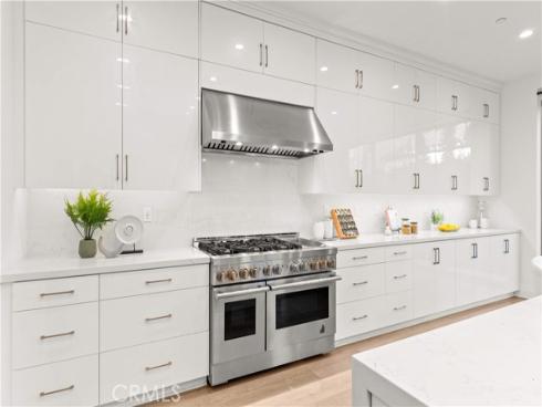 234 Coal Mine , Irvine, CA