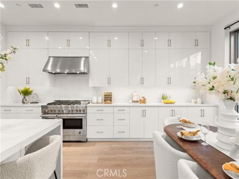 234 Coal Mine , Irvine, CA