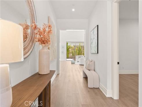 234 Coal Mine , Irvine, CA