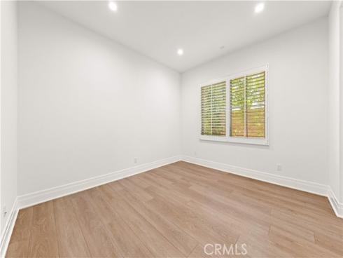 234 Coal Mine , Irvine, CA