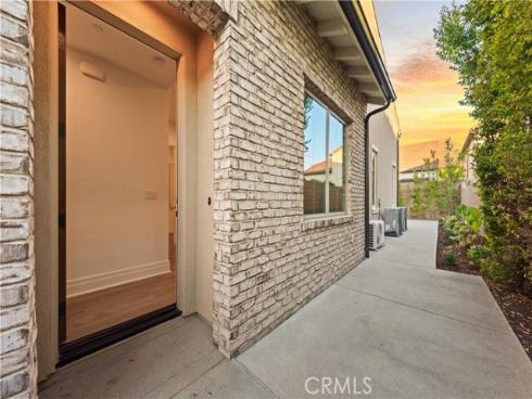 234 Coal Mine , Irvine, CA