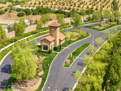 179 Somera , Irvine, CA