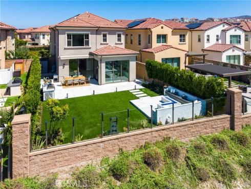 118 Tomahawk , Irvine, CA