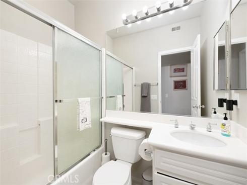 709 Solvay Aisle , Irvine, CA