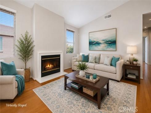 709 Solvay Aisle , Irvine, CA