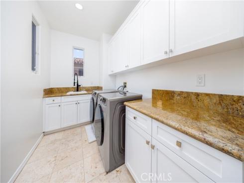 22 Shady , Irvine, CA