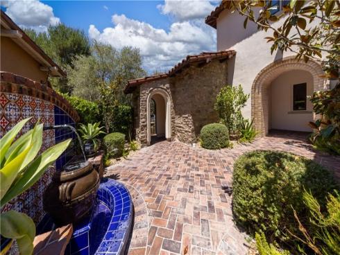 22 Shady , Irvine, CA