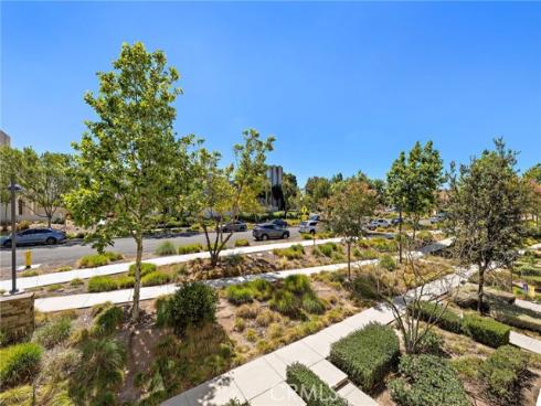 745  Beacon  , Irvine, CA