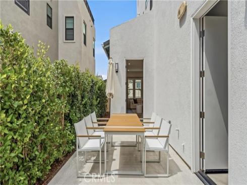 9327 Astor , Irvine, CA