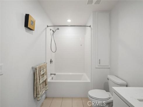 1218  Nolita  , Irvine, CA