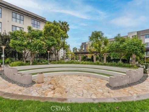 1218  Nolita  , Irvine, CA