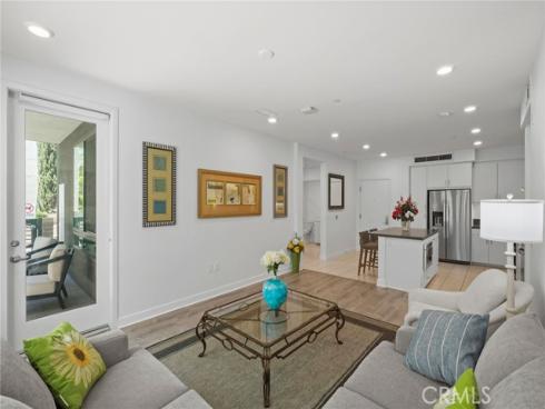 1218  Nolita  , Irvine, CA