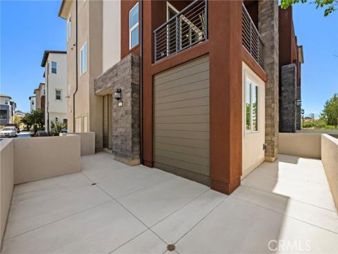 259  Lynx  , Irvine, CA