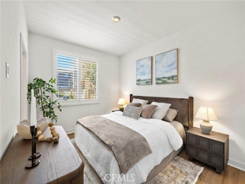 259  Lynx  , Irvine, CA
