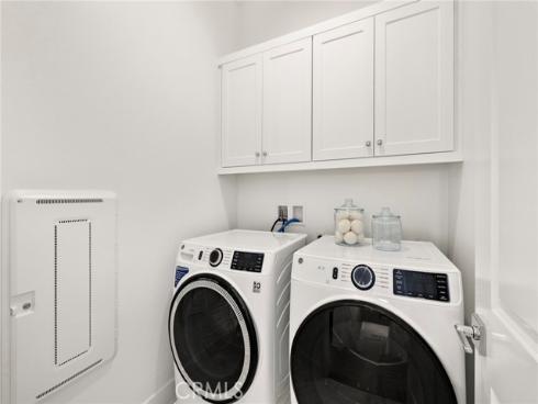 259  Lynx  , Irvine, CA