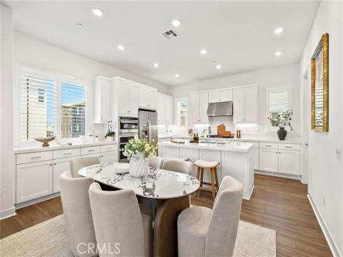 259  Lynx  , Irvine, CA