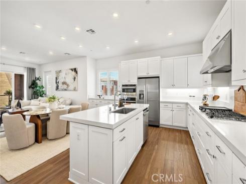 259  Lynx  , Irvine, CA