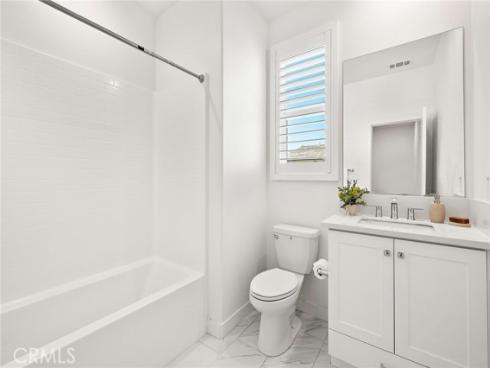 259  Lynx  , Irvine, CA
