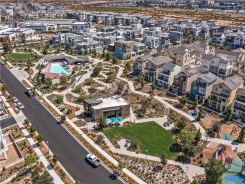 259  Lynx  , Irvine, CA