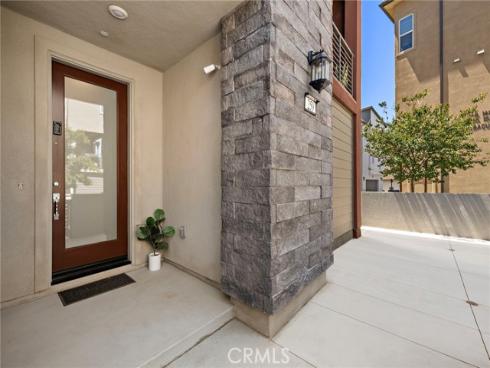 259  Lynx  , Irvine, CA
