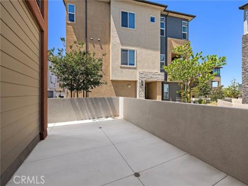 259  Lynx  , Irvine, CA