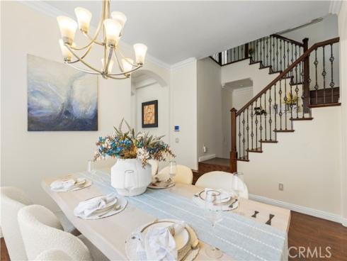 82 Winslow Lane, Irvine, CA