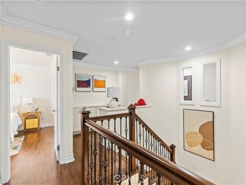 82 Winslow Lane, Irvine, CA