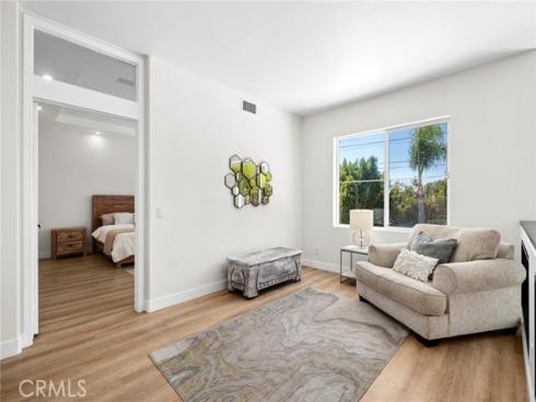 11  Petria  , Irvine, CA
