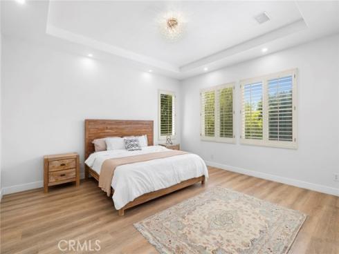 11  Petria  , Irvine, CA