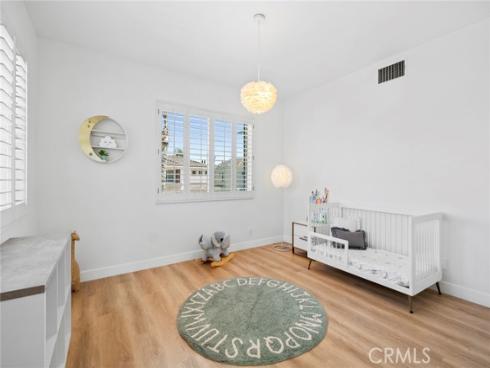 11  Petria  , Irvine, CA